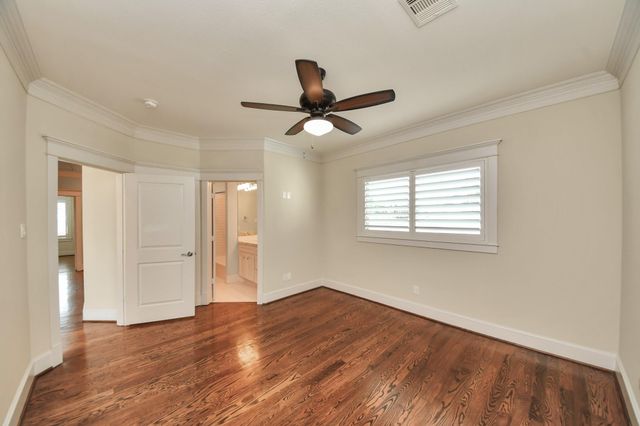 9614 Chatfield Street, Houston, TX 77025