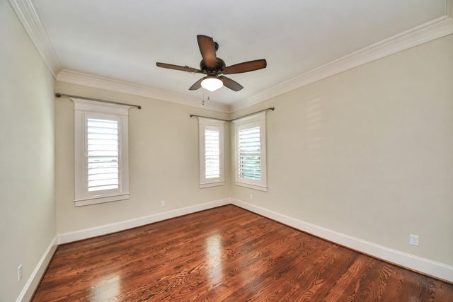 9614 Chatfield Street, Houston, TX 77025