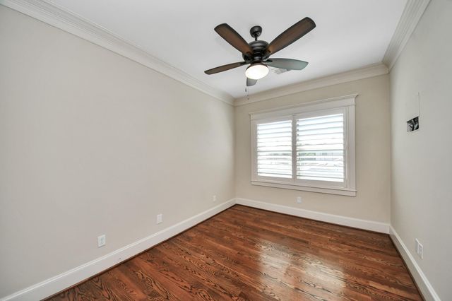 9614 Chatfield Street, Houston, TX 77025