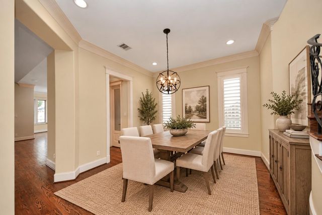 9614 Chatfield Street, Houston, TX 77025