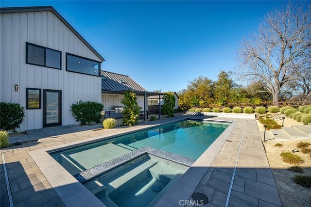 280 Jespersen Lane, San Luis Obispo, CA 93401