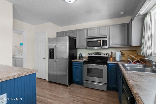 205 Belvedere Drive, Holly Ridge, NC 28445