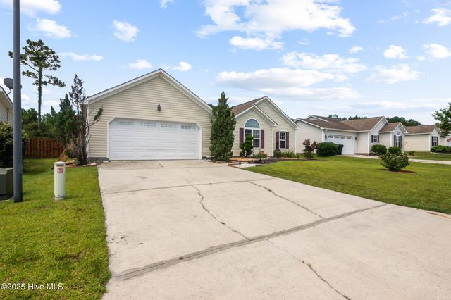 205 Belvedere Drive, Holly Ridge, NC 28445