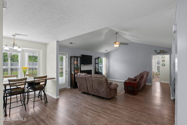 205 Belvedere Drive, Holly Ridge, NC 28445
