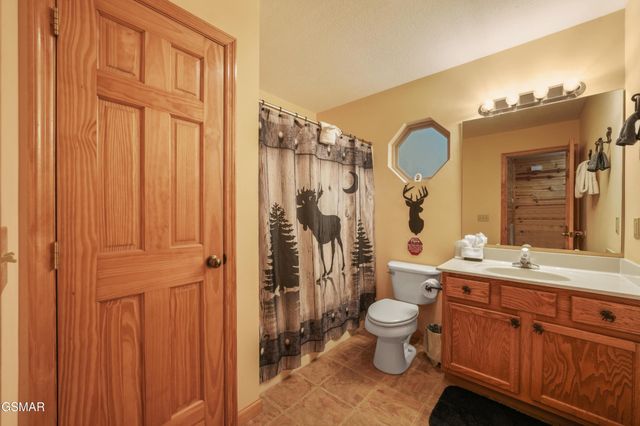 1029 Shadow Ridge Drive, Sevierville, TN 37862