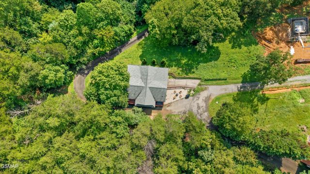 1029 Shadow Ridge Drive, Sevierville, TN 37862