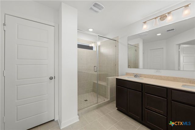 1916 Meridian Loop, Temple, TX 76504