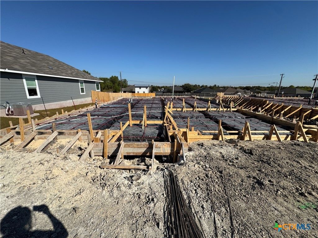 1916 Meridian Loop, Temple, TX 76504