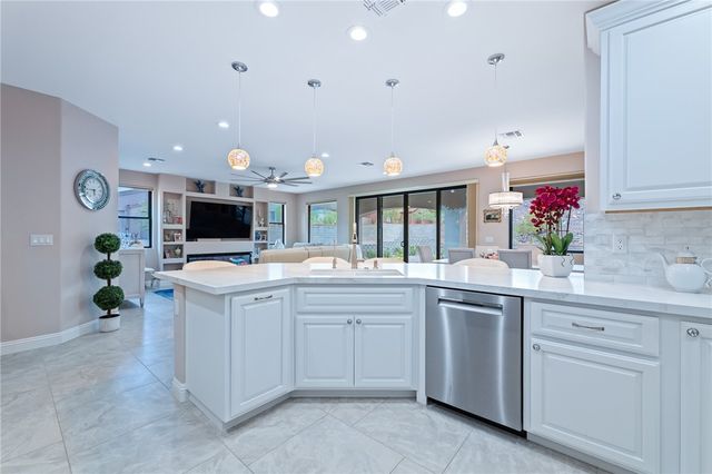 2836 Steamboat Drive, Bullhead City, AZ 86429