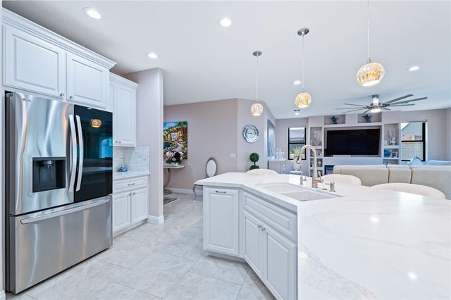 2836 Steamboat Drive, Bullhead City, AZ 86429