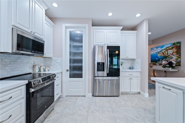 2836 Steamboat Drive, Bullhead City, AZ 86429