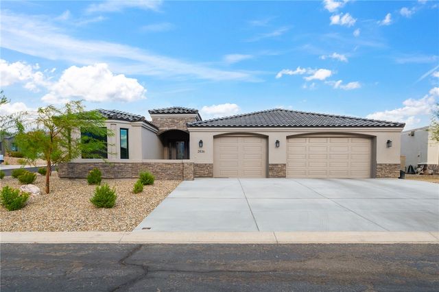 2836 Steamboat Drive, Bullhead City, AZ 86429