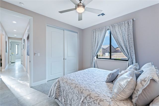 2836 Steamboat Drive, Bullhead City, AZ 86429