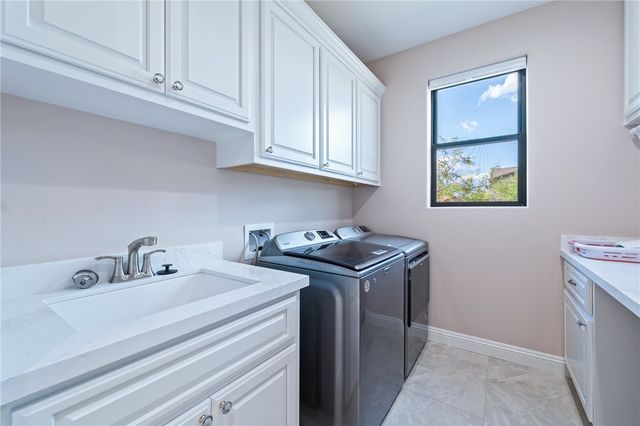 2836 Steamboat Drive, Bullhead City, AZ 86429