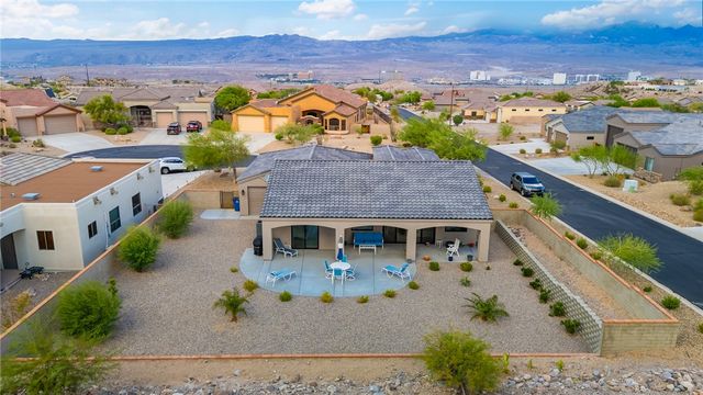 2836 Steamboat Drive, Bullhead City, AZ 86429