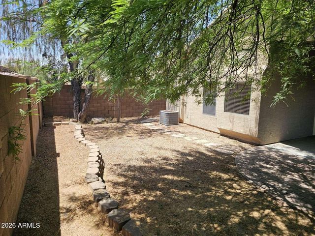 4541 W FAWN Drive, Laveen, AZ 85339