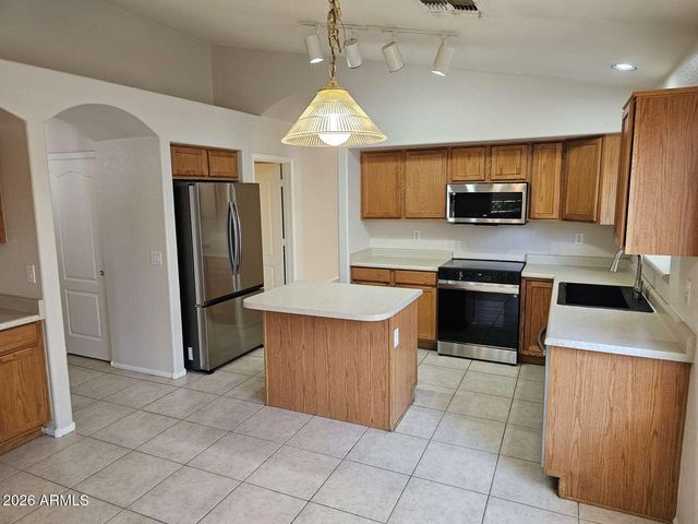 4541 W FAWN Drive, Laveen, AZ 85339