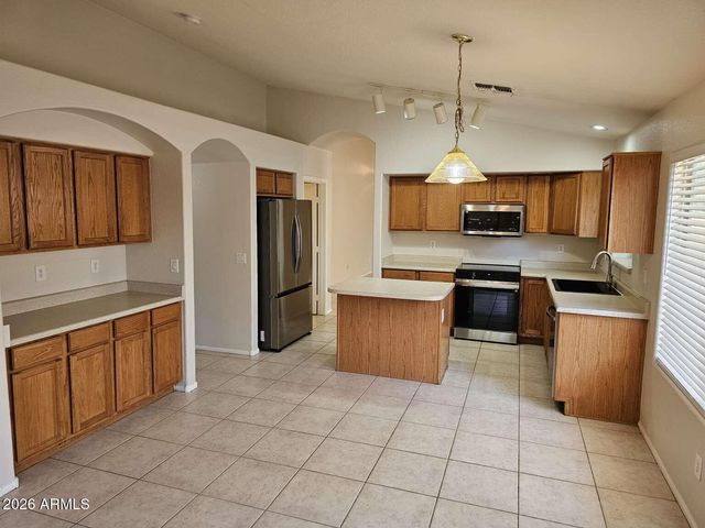 4541 W FAWN Drive, Laveen, AZ 85339