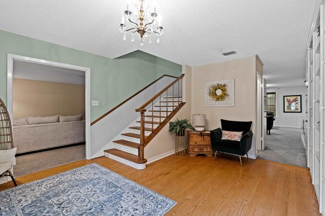 461 Country Pl., Longview, TX 75605