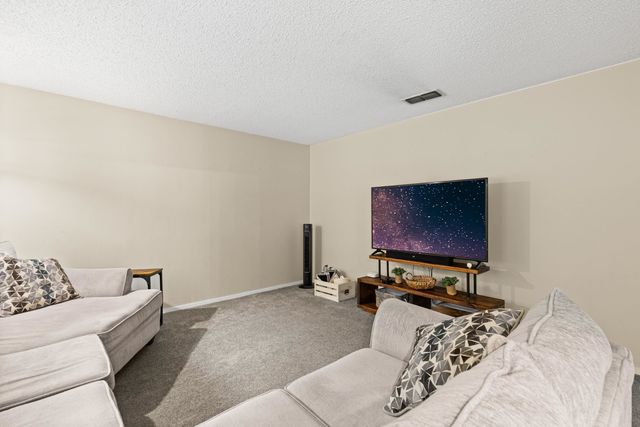 461 Country Pl., Longview, TX 75605