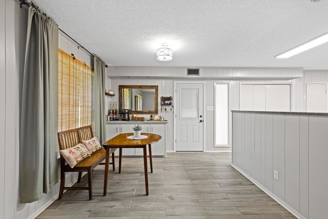 461 Country Pl., Longview, TX 75605