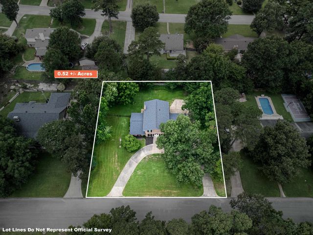 461 Country Pl., Longview, TX 75605