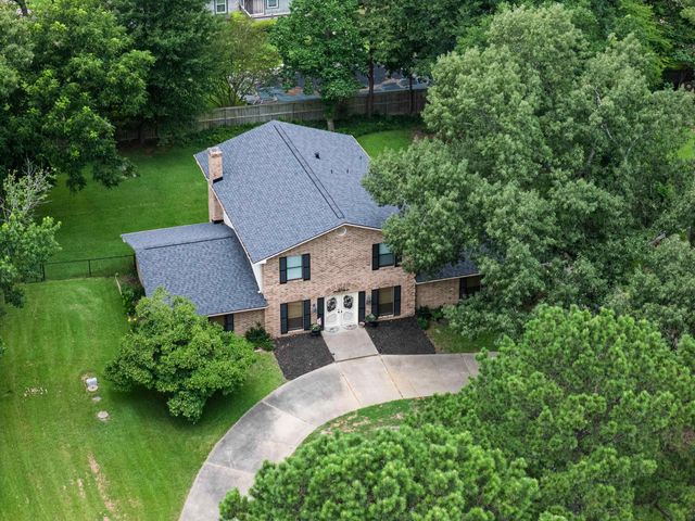 461 Country Pl., Longview, TX 75605