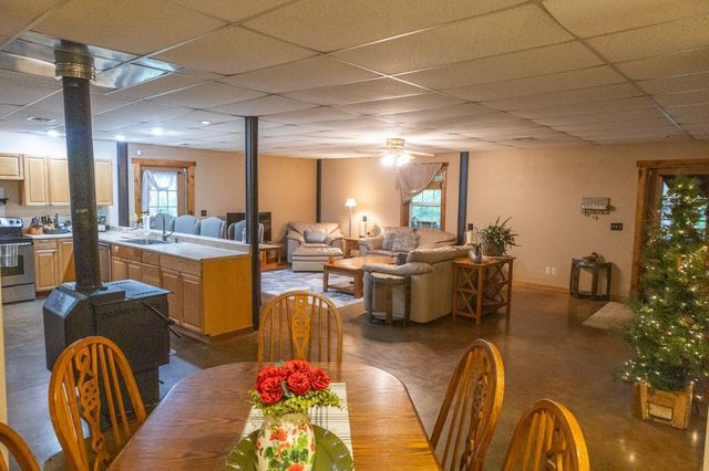 3014 W 4th Street, Pittsburg, KS 66762