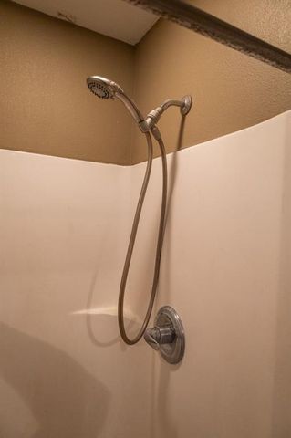 3014 W 4th Street, Pittsburg, KS 66762