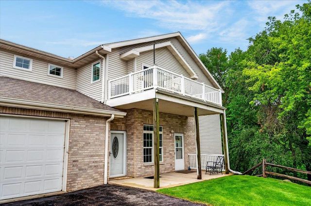 W11563 Island View Court, Lodi, WI 53555