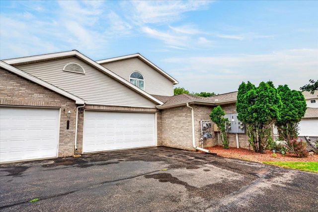 W11563 Island View Court, Lodi, WI 53555