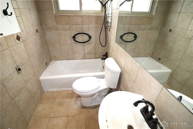 1935 Philadelphia Drive, Dayton, OH 45406