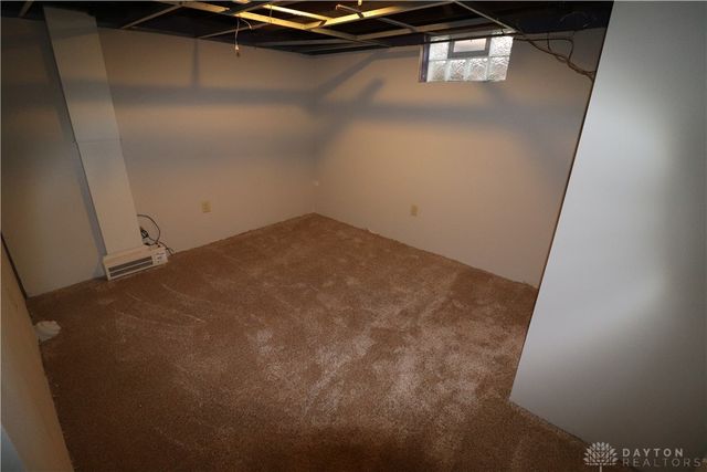 1935 Philadelphia Drive, Dayton, OH 45406