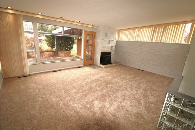 1935 Philadelphia Drive, Dayton, OH 45406