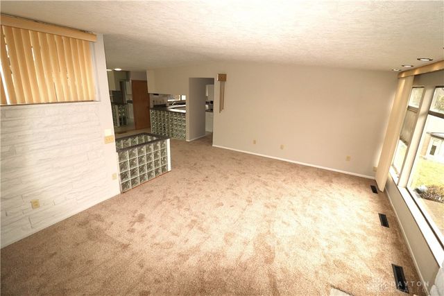 1935 Philadelphia Drive, Dayton, OH 45406