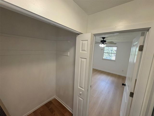 4322 LAKE UNDERHILL ROAD D, Orlando, FL 32803