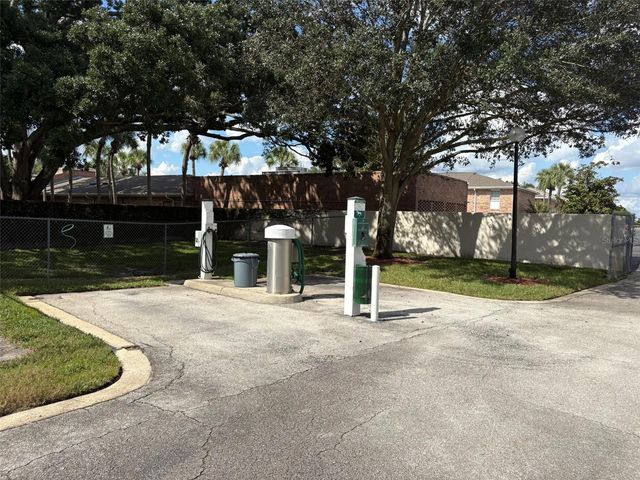 4322 LAKE UNDERHILL ROAD D, Orlando, FL 32803