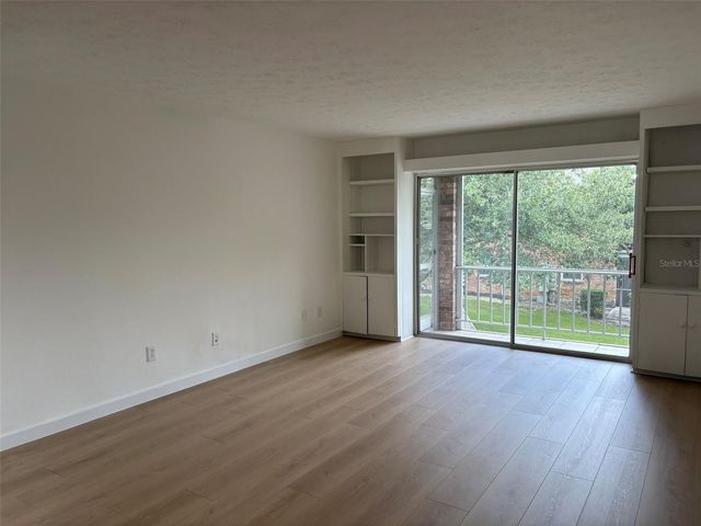 4322 LAKE UNDERHILL ROAD D, Orlando, FL 32803