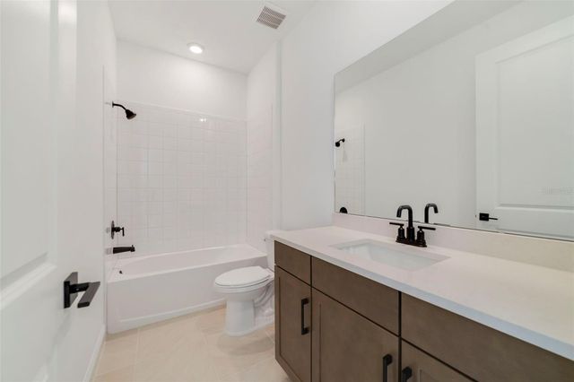 468 VENETO CIRCLE, Clermont, FL 34715