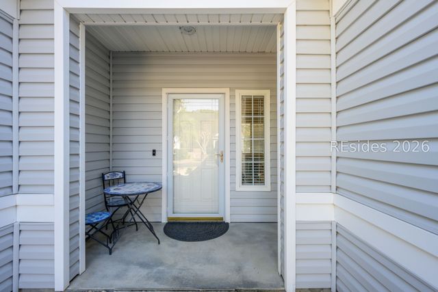 18 Bailey Ln, Bluffton, SC 29909