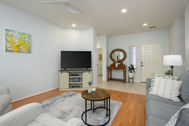 18 Bailey Ln, Bluffton, SC 29909