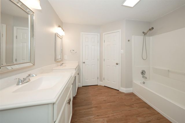 1922 Pepperwood Lane, Houston, TX 77084