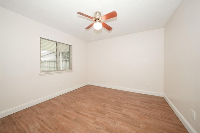 1922 Pepperwood Lane, Houston, TX 77084