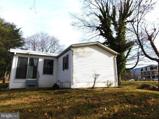 13535 WATERLOO RD, Waynesboro, PA 17268