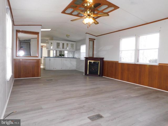 13535 WATERLOO RD, Waynesboro, PA 17268