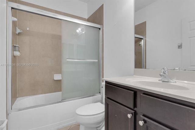 3202 SE 6th St, Homestead, FL 33033