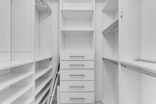 3202 SE 6th St, Homestead, FL 33033