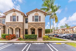 3202 SE 6th St, Homestead, FL 33033