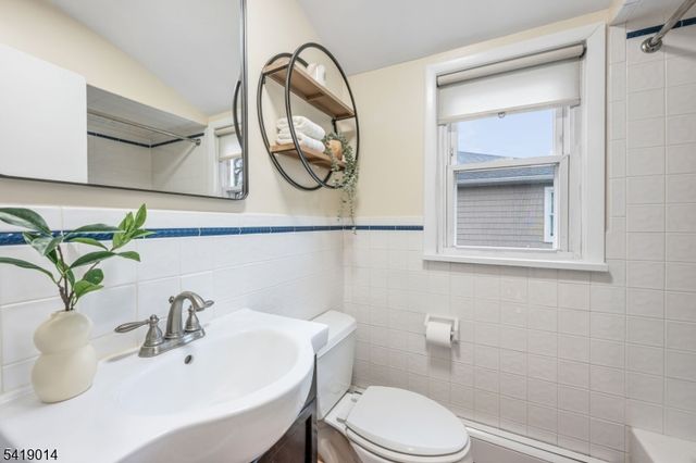 347 Gilbert St, Ridgewood Village, NJ 07450