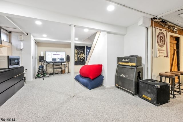 347 Gilbert St, Ridgewood Village, NJ 07450